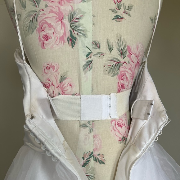 Disney Fairytale Wedding Dress - Picture 10 of 16